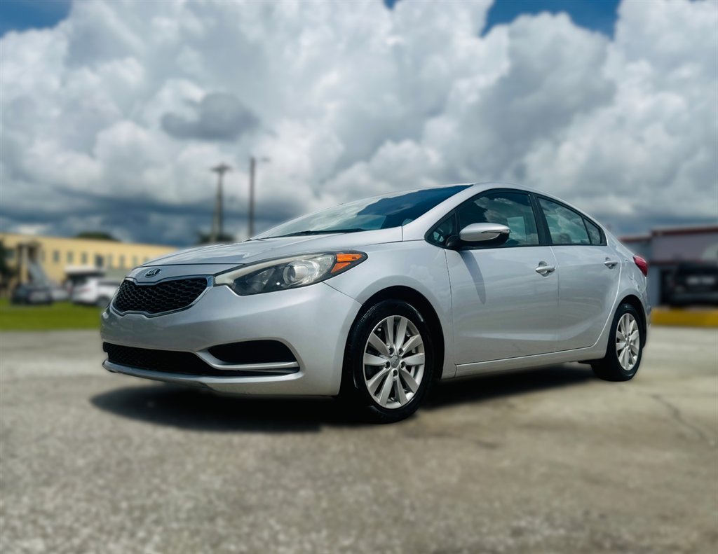 2016 Kia Forte - $11,995