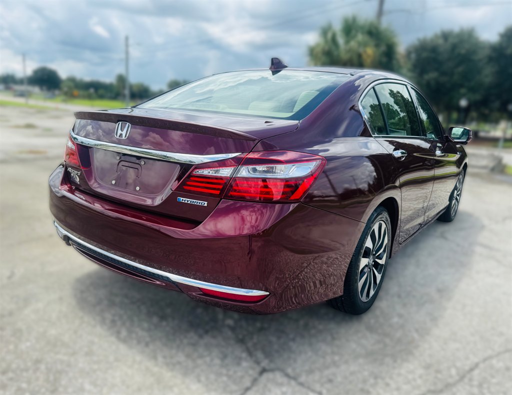 2017 Honda Accord - $17,995