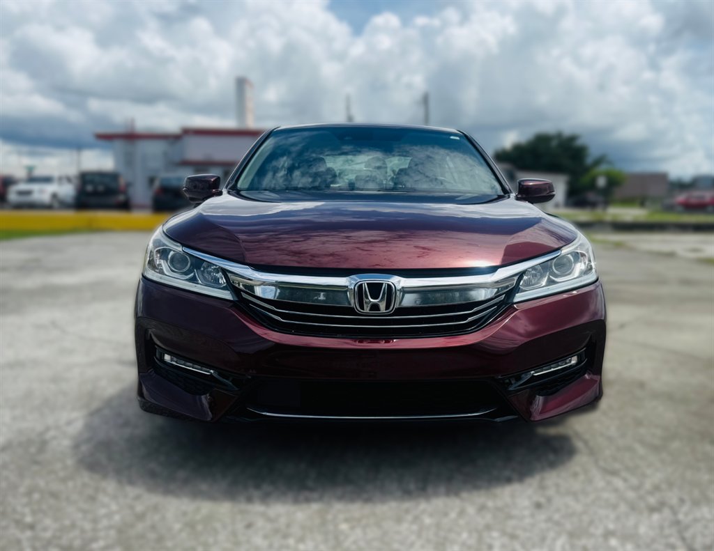 2017 Honda Accord - $17,995
