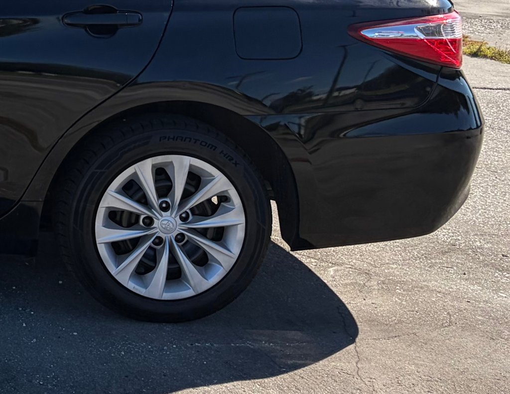 2015 Toyota Camry - $15,995