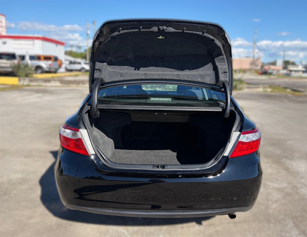 2015 Toyota Camry - $15,995