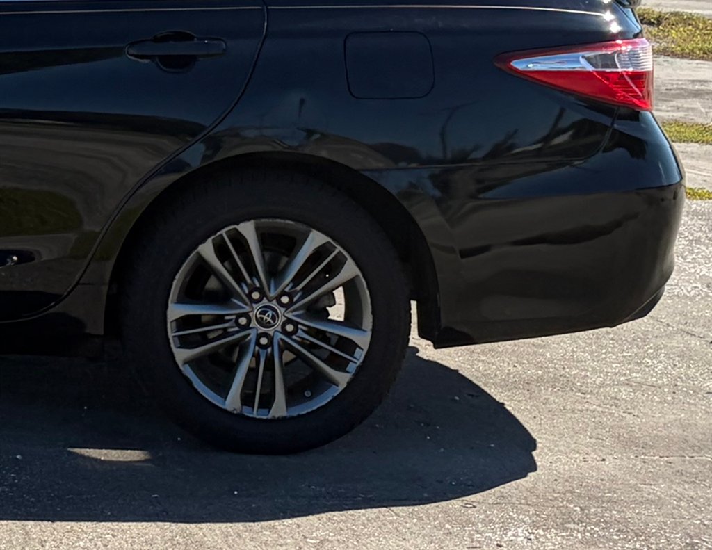 2015 Toyota Camry - $15,995