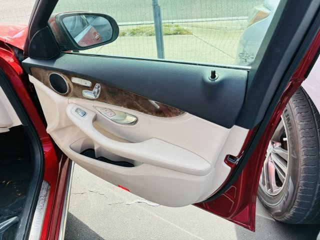 2016 Mercedes-Benz C-Class - $18,900