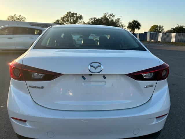2017 Mazda Mazda3 Touring photo