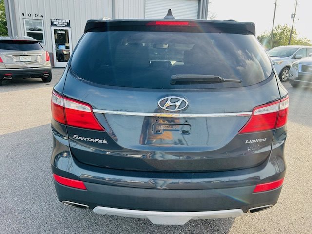 2016 Hyundai Santa Fe - $14,500