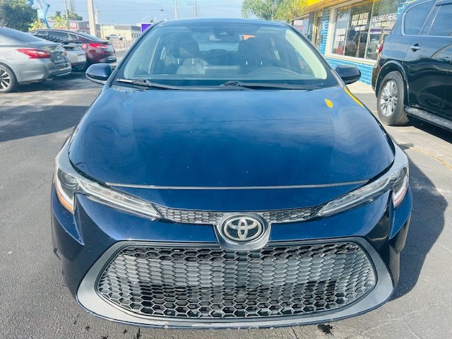 2021 Toyota Corolla - $21,900