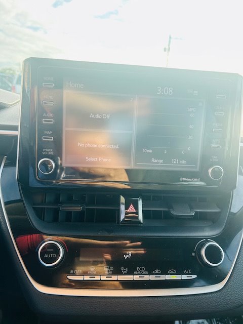 2021 Toyota Corolla - $21,900