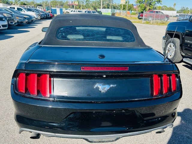 2017 Ford Mustang - $21,900