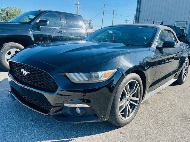 2017 Ford Mustang - $21,900