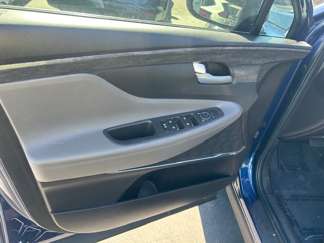 2020 Hyundai Santa Fe - $17,900