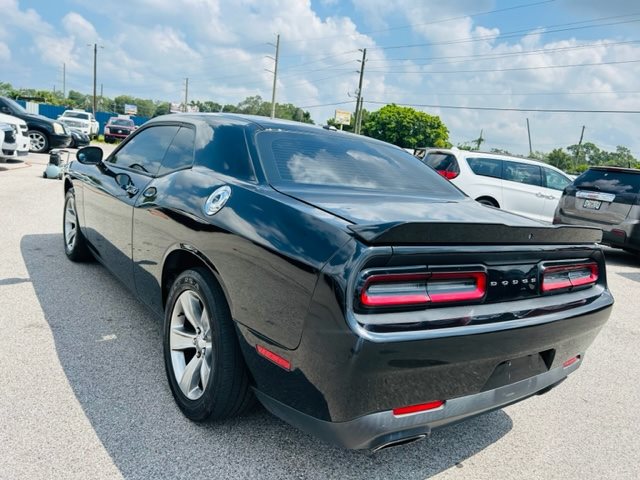 2018 Dodge Challenger SXT photo
