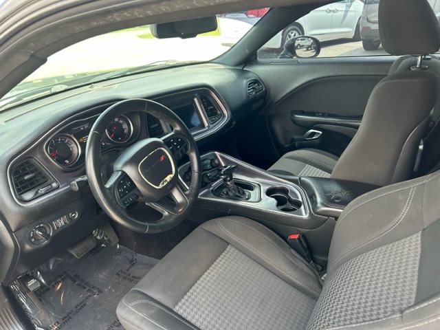 2018 Dodge Challenger SXT photo