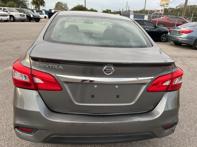 2017 Nissan Sentra S photo