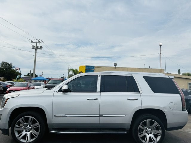 2015 Cadillac Escalade - $15,900