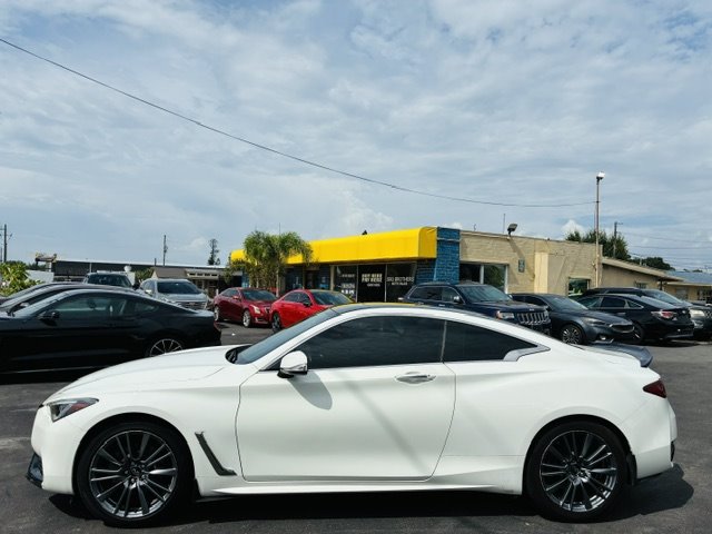 2018 INFINITI Q60 - $18,900