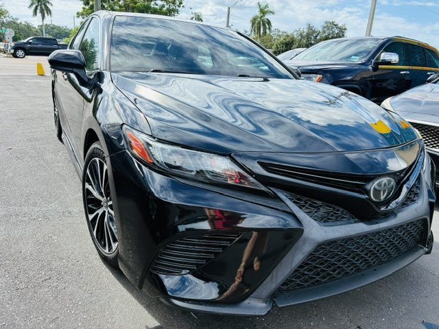 2020 Toyota Camry - $18,900
