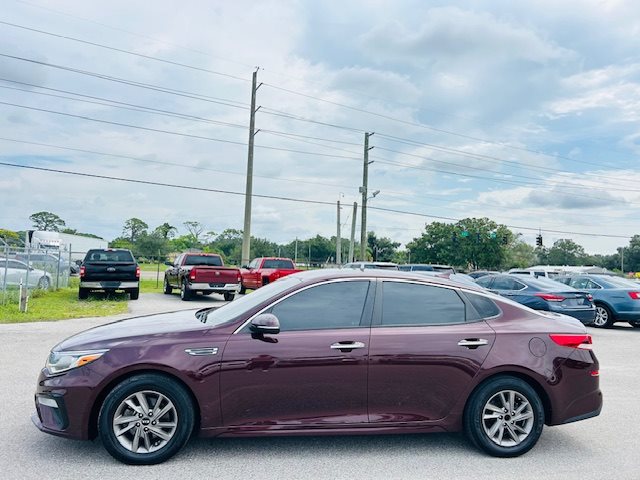 2020 Kia Optima - $14,900