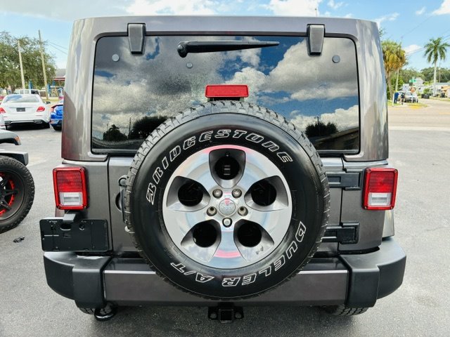 2017 Jeep Wrangler - $9,900