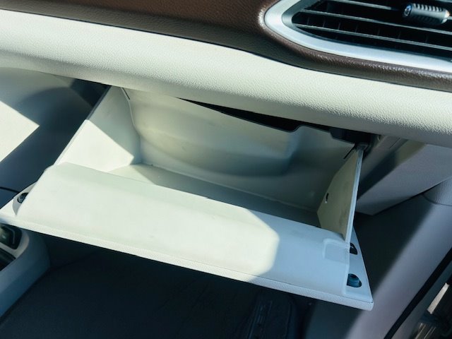 2017 Chrysler Pacifica - $15,900