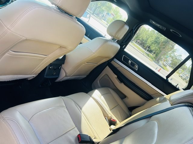 2016 Ford Explorer - $13,500
