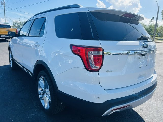 2016 Ford Explorer - $13,500