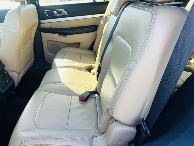 2016 Ford Explorer - $13,500
