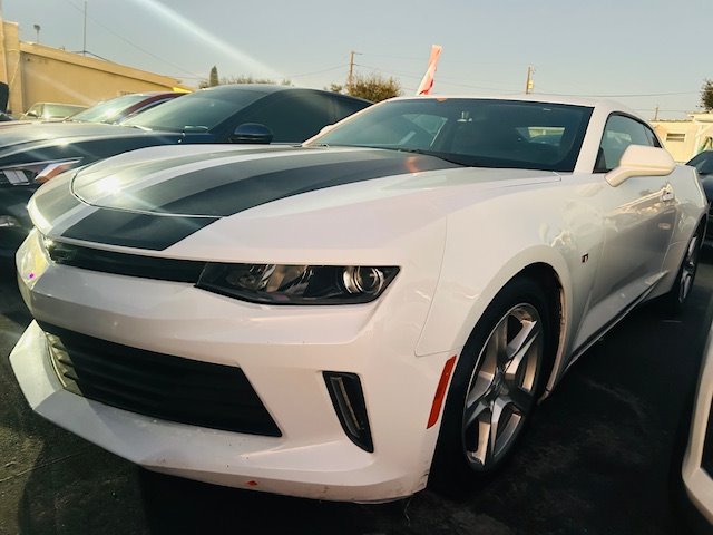 2018 Chevrolet Camaro - $18,900