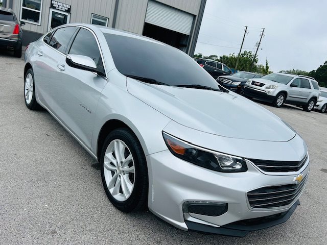 2018 Chevrolet Malibu - $14,900