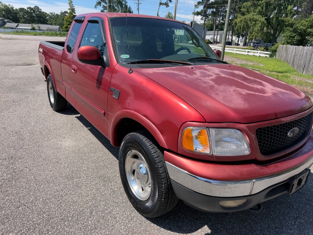 2000 Ford F150 - $4,995
