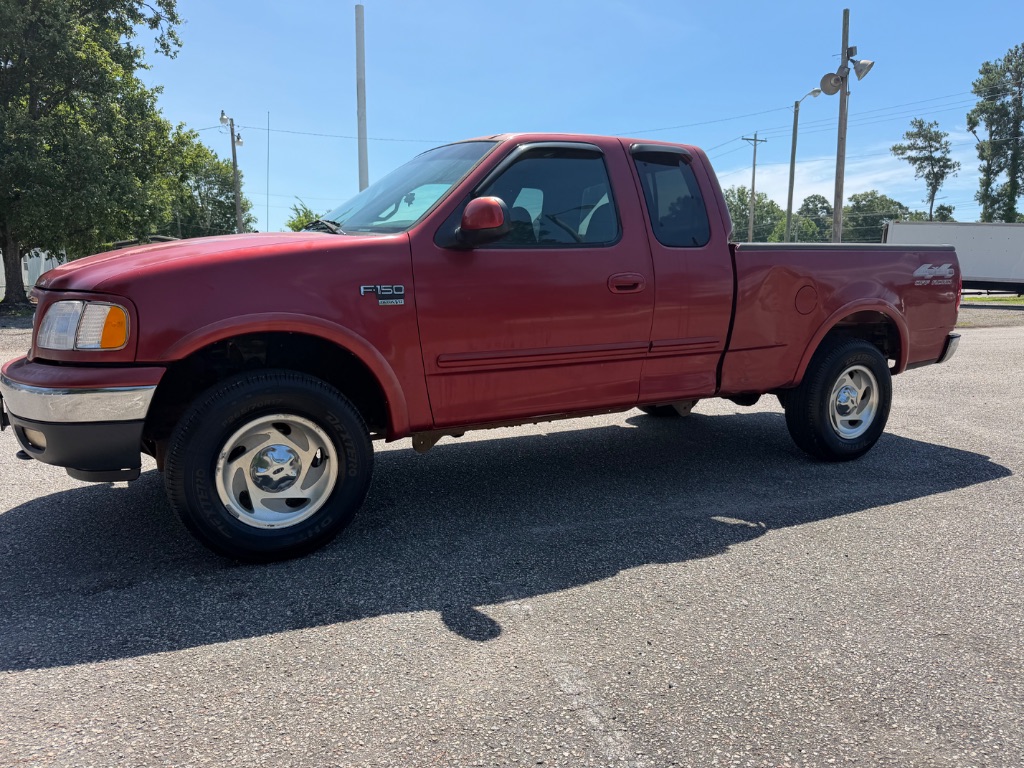 2000 Ford F150 - $4,995