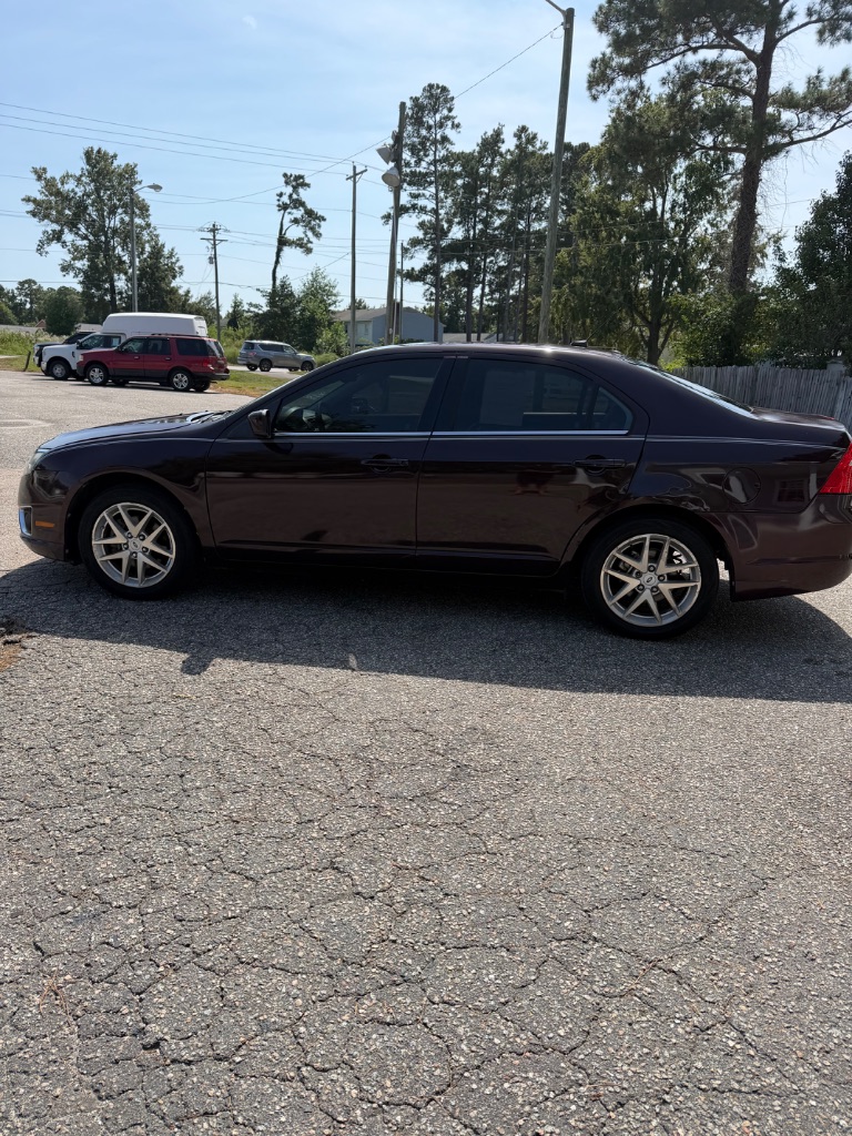 2011 Ford Fusion - $2,000