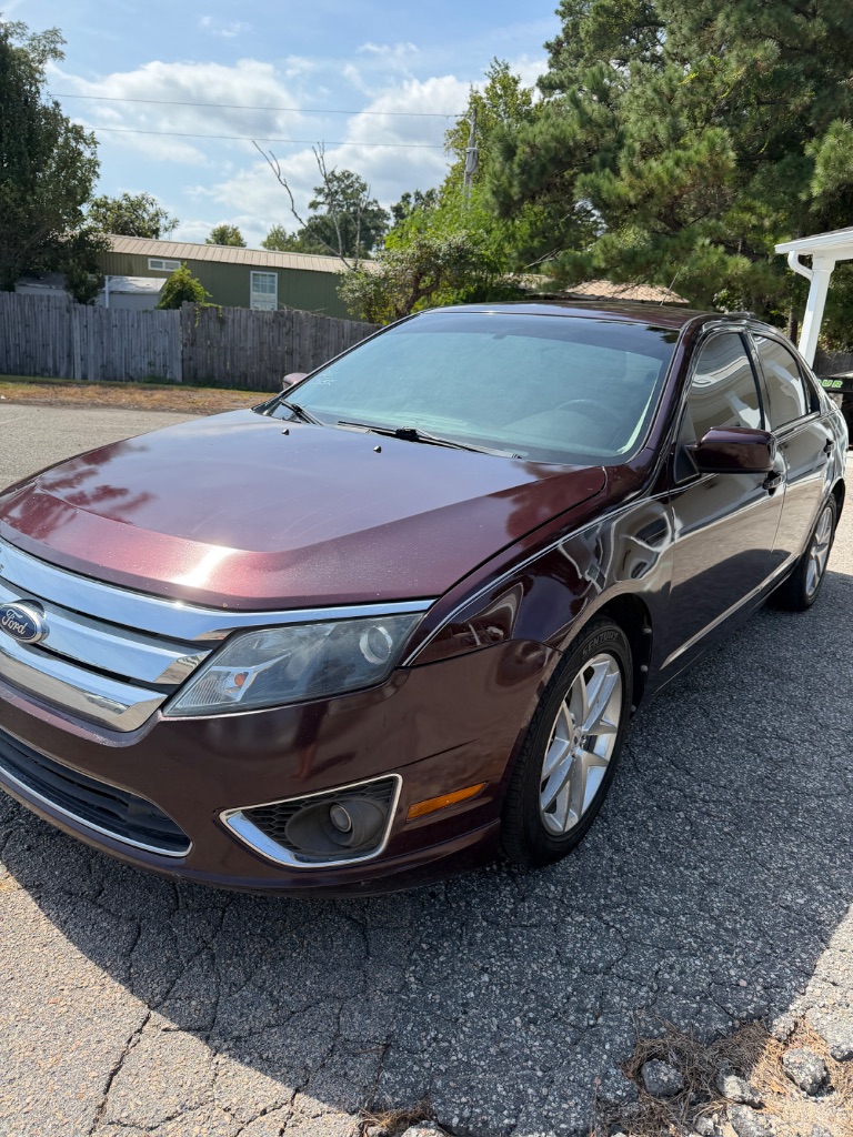 2011 Ford Fusion - $2,000