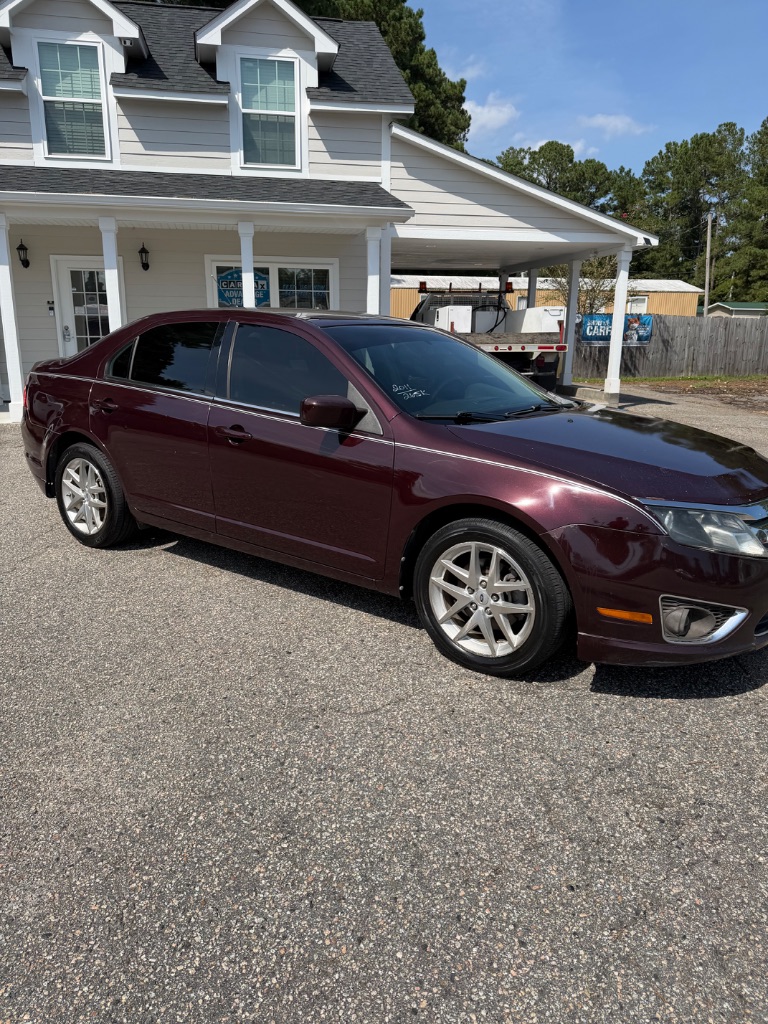 2011 Ford Fusion - $2,000
