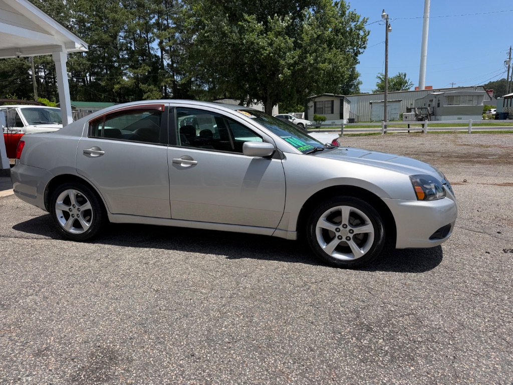 2009 Mitsubishi Galant - $5,875