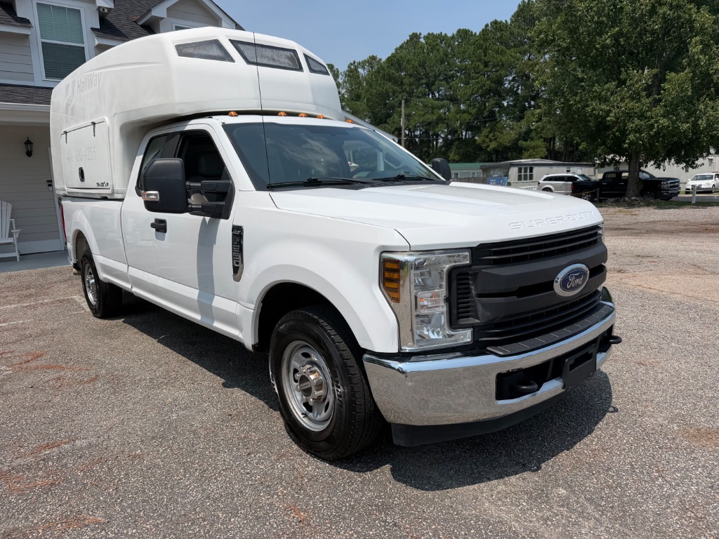2018 Ford F-250 - $15,995