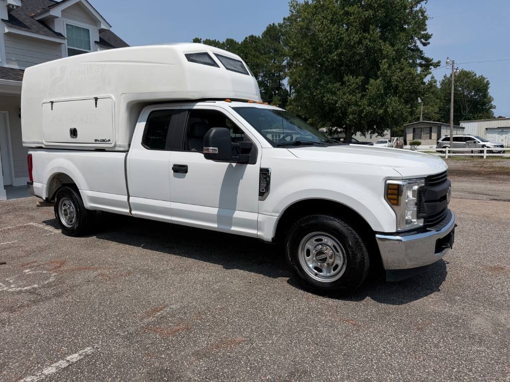 2018 Ford F-250 - $15,995