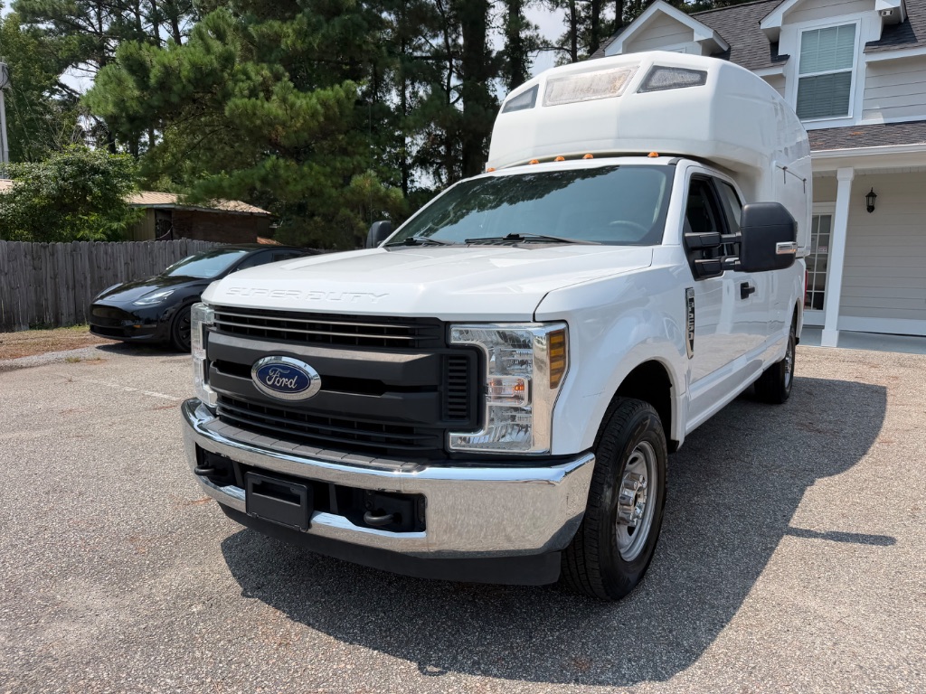 2018 Ford F-250 - $15,995