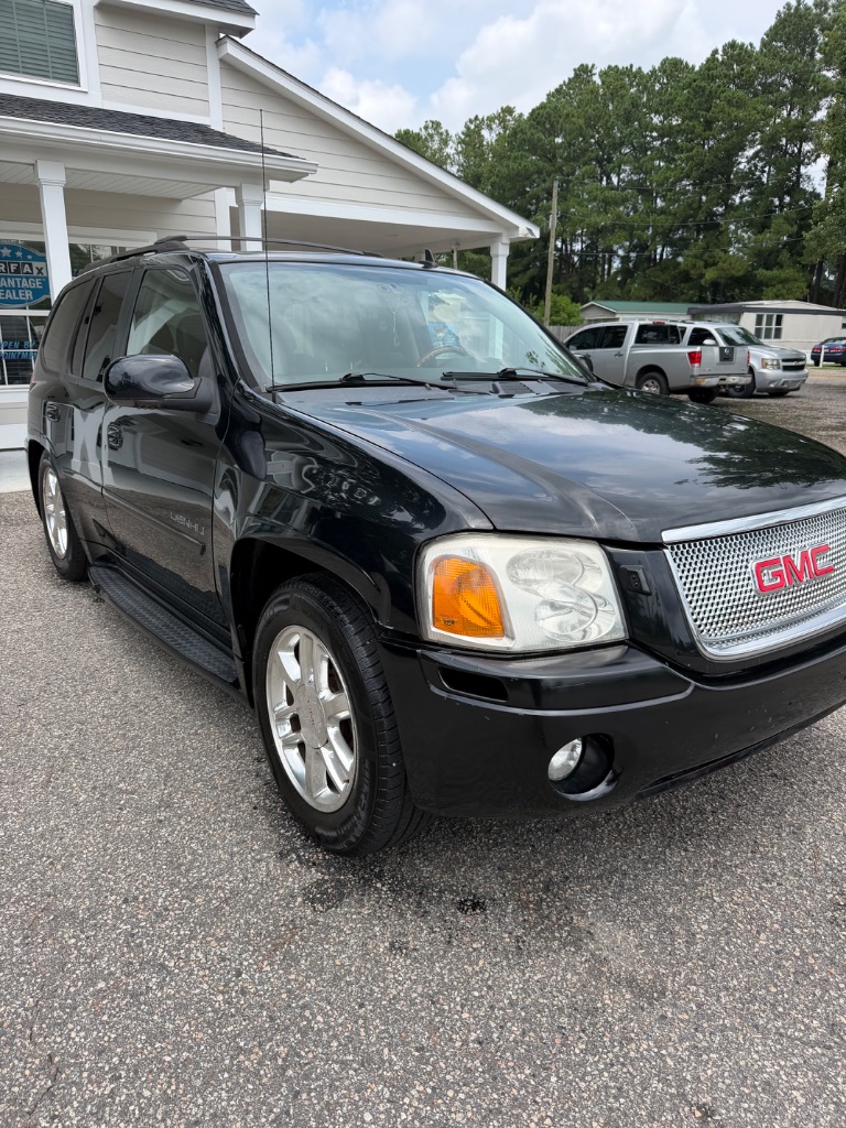 2006 GMC Envoy - $3,999