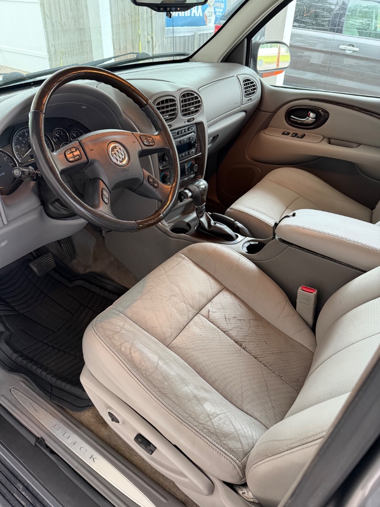 2005 Buick Rainier - $3,245