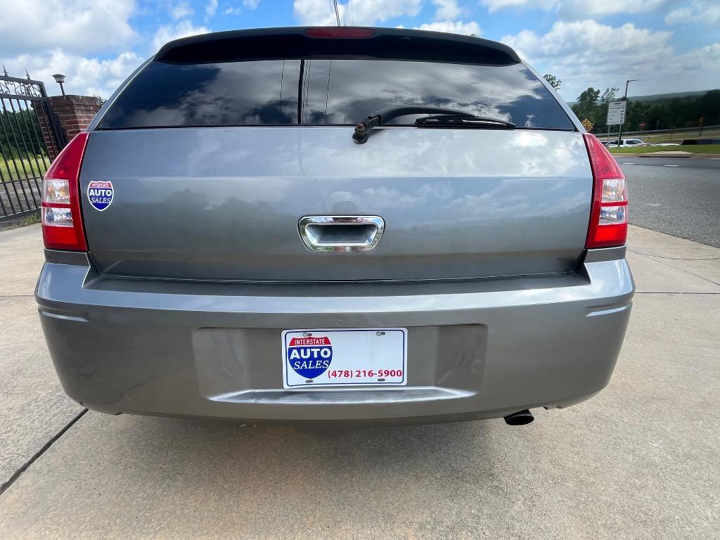 2005 Dodge Magnum