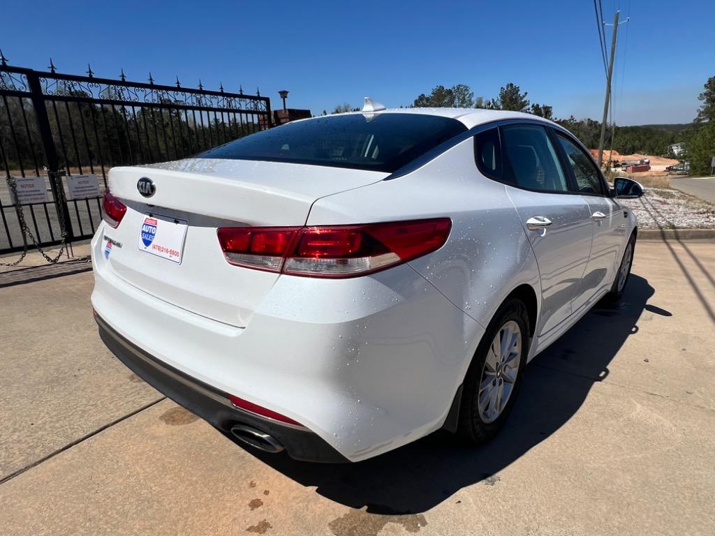2016 Kia Optima LX photo
