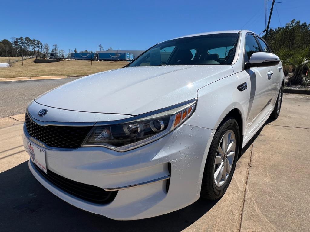 2016 Kia Optima LX photo