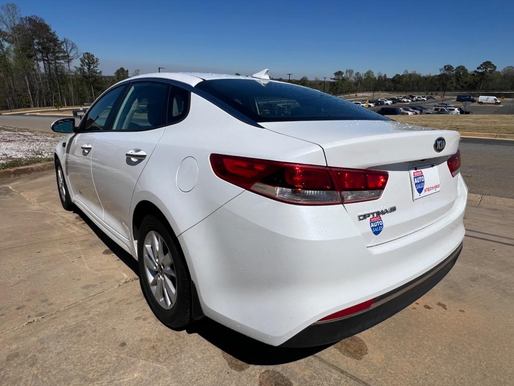 2016 Kia Optima LX photo