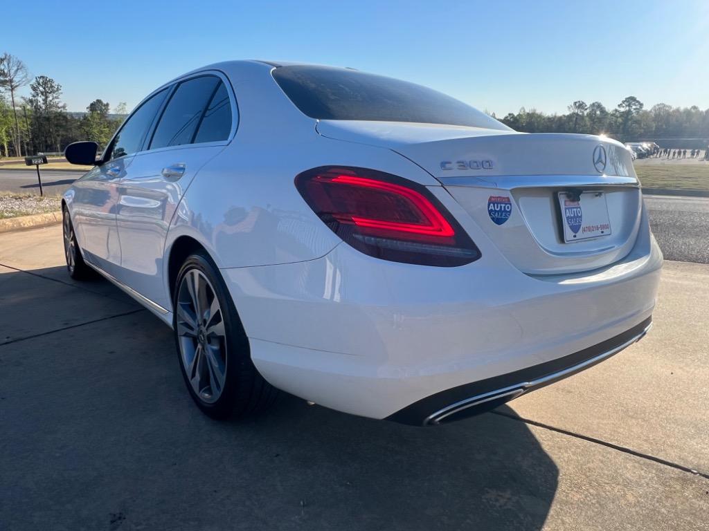 2019 Mercedes-Benz C-Class C300 photo