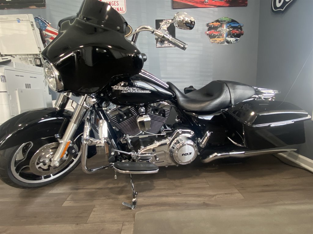 2013 Harley-davidson Street Glide 103