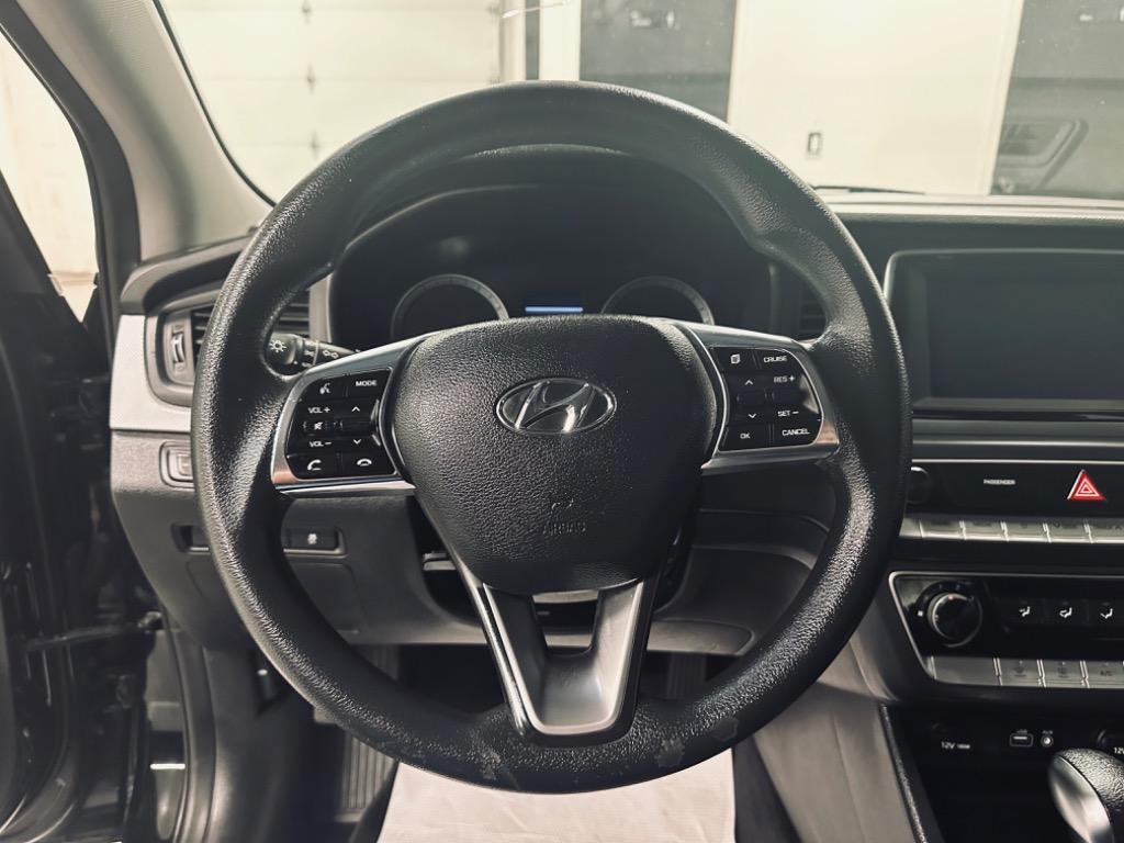 2018 Hyundai Sonata SE photo