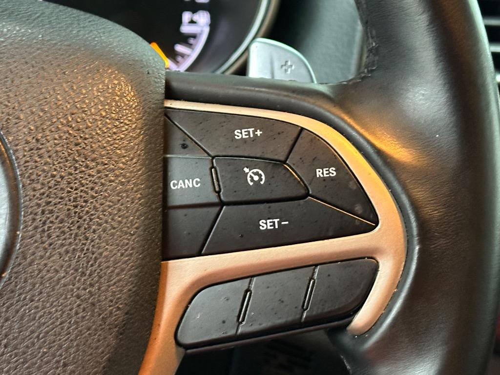 2017 Jeep Cherokee - $13,995