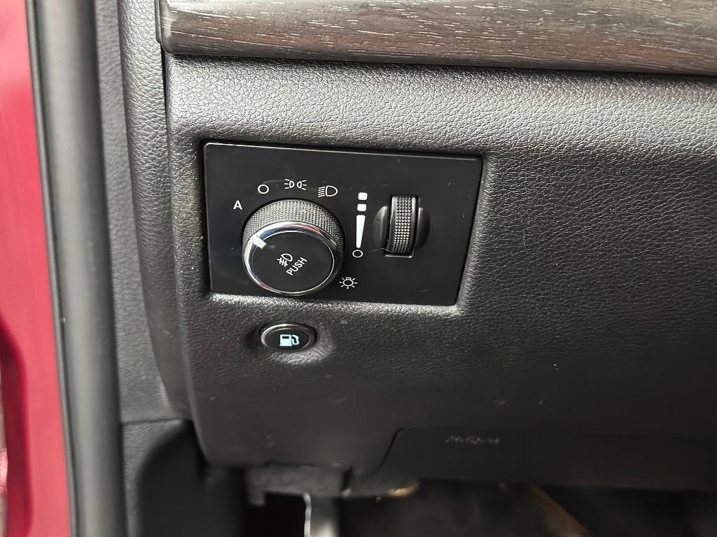 2017 Jeep Cherokee - $13,995