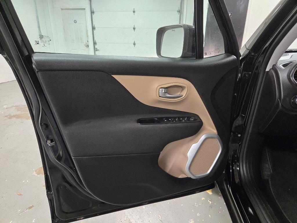 2015 Jeep Renegade - $13,995