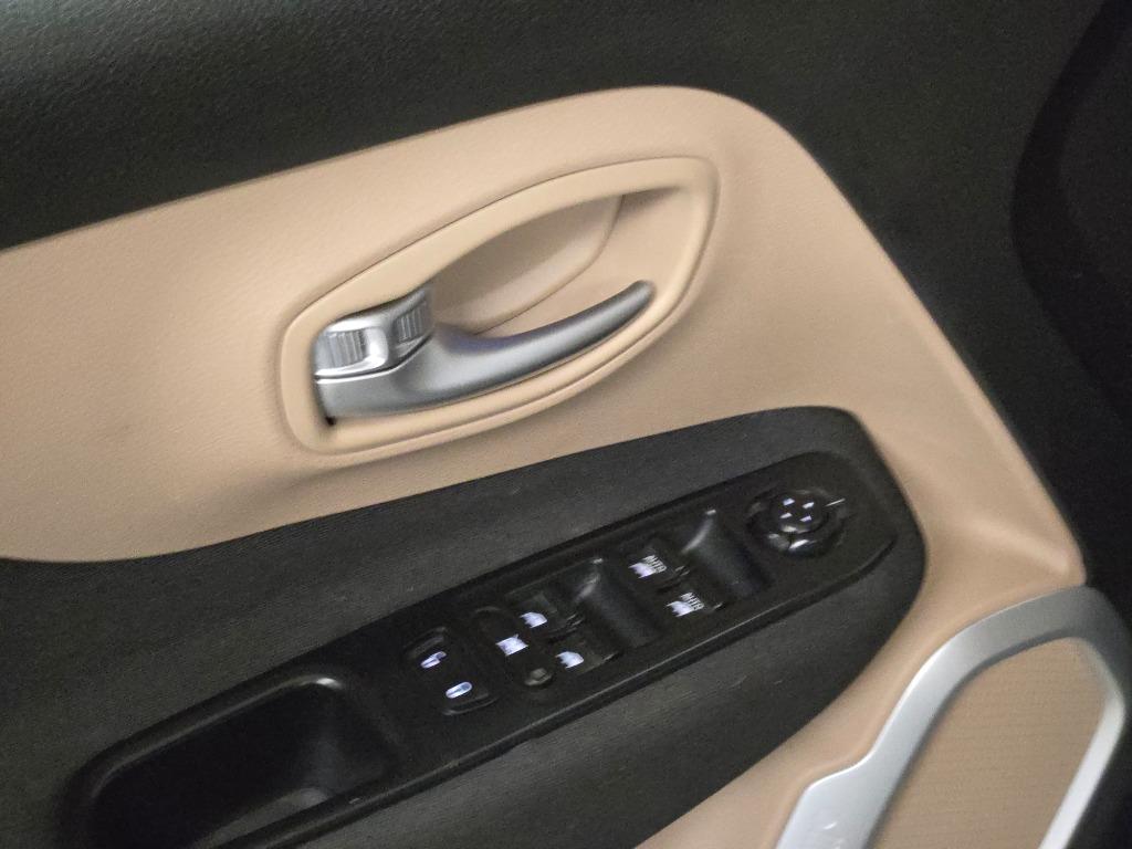 2015 Jeep Renegade - $13,995